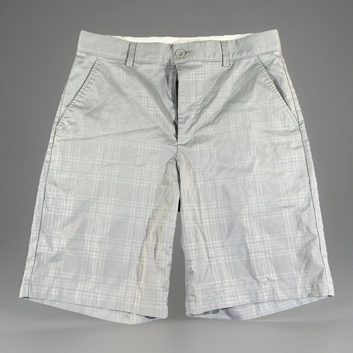 GREY NORMAN BLACK GREY WHITE PLAID SHORTS SZ 30 Men’s Fashion
