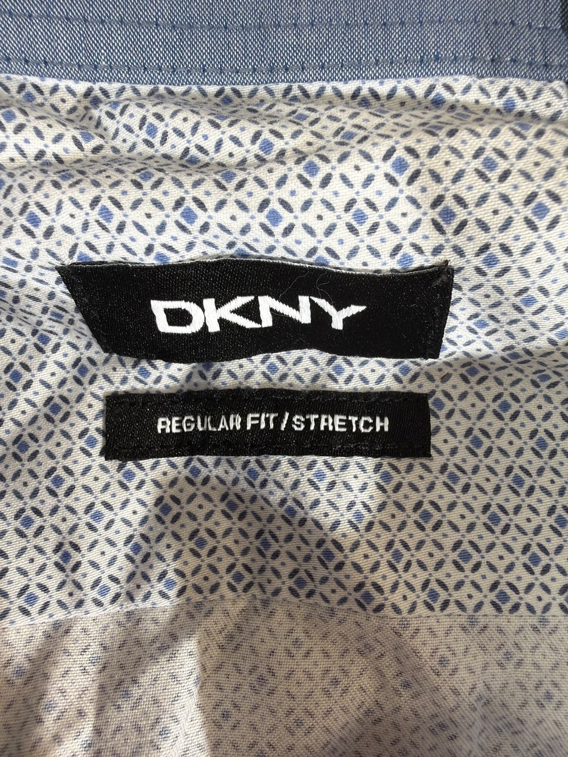 DKNY Regular Fit Stretch Dress Shirt Men White Geometric Diamond Print LS