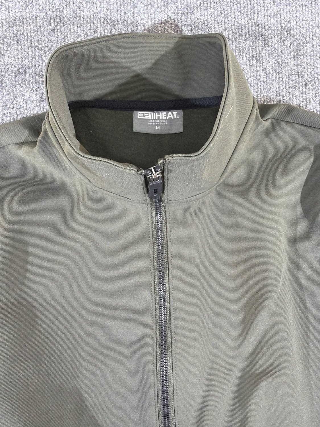 32 Degrees Heat Men's Softshell Jacket Olive Green Full Zip Mock Neck Size M Mdn