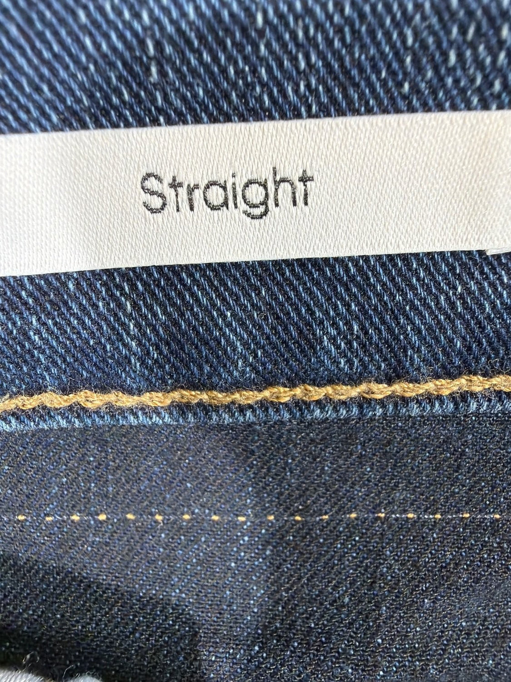 Calvin Klein Jeans Men's Straight Leg Blue Denim Jeans W34 L29 Dark Wash EU 34