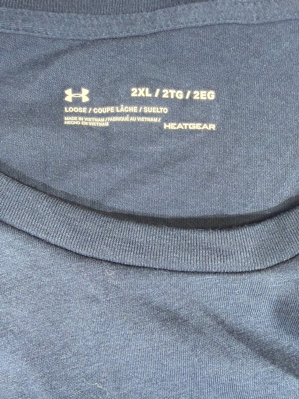 Under Armour HeatGear T-Shirt Mens 2XL Loose Fit Navy Blue Ombre Logo Graphic