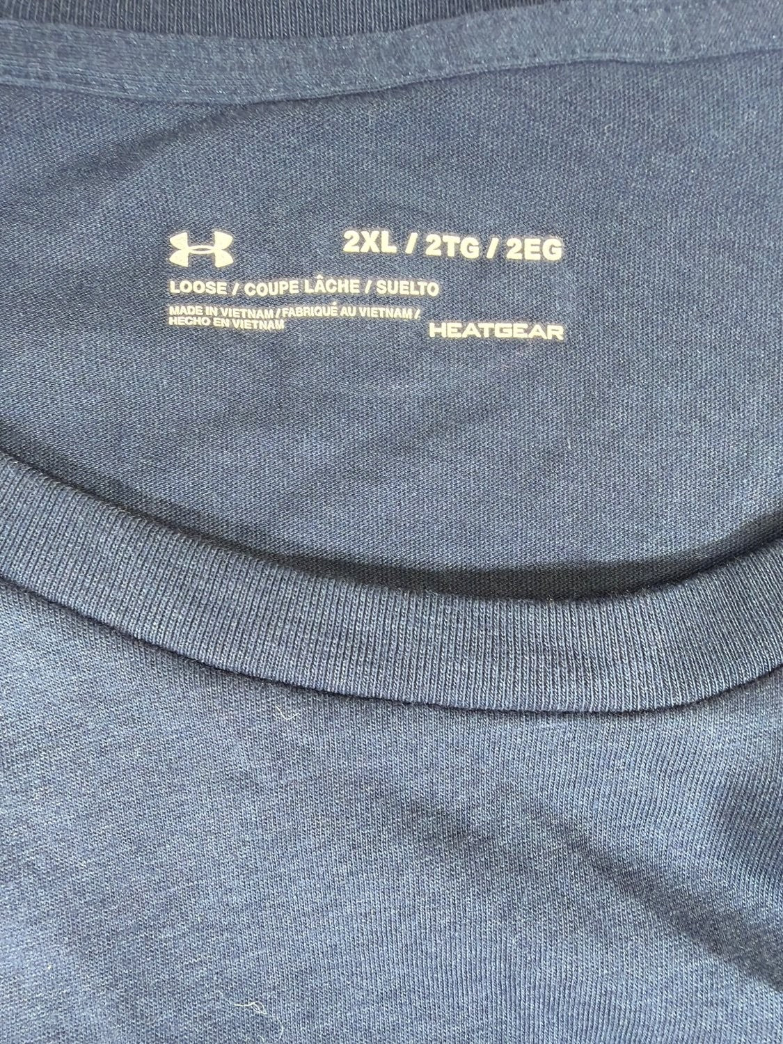 Under Armour HeatGear T-Shirt Mens 2XL Loose Fit Navy Blue Ombre Logo Graphic