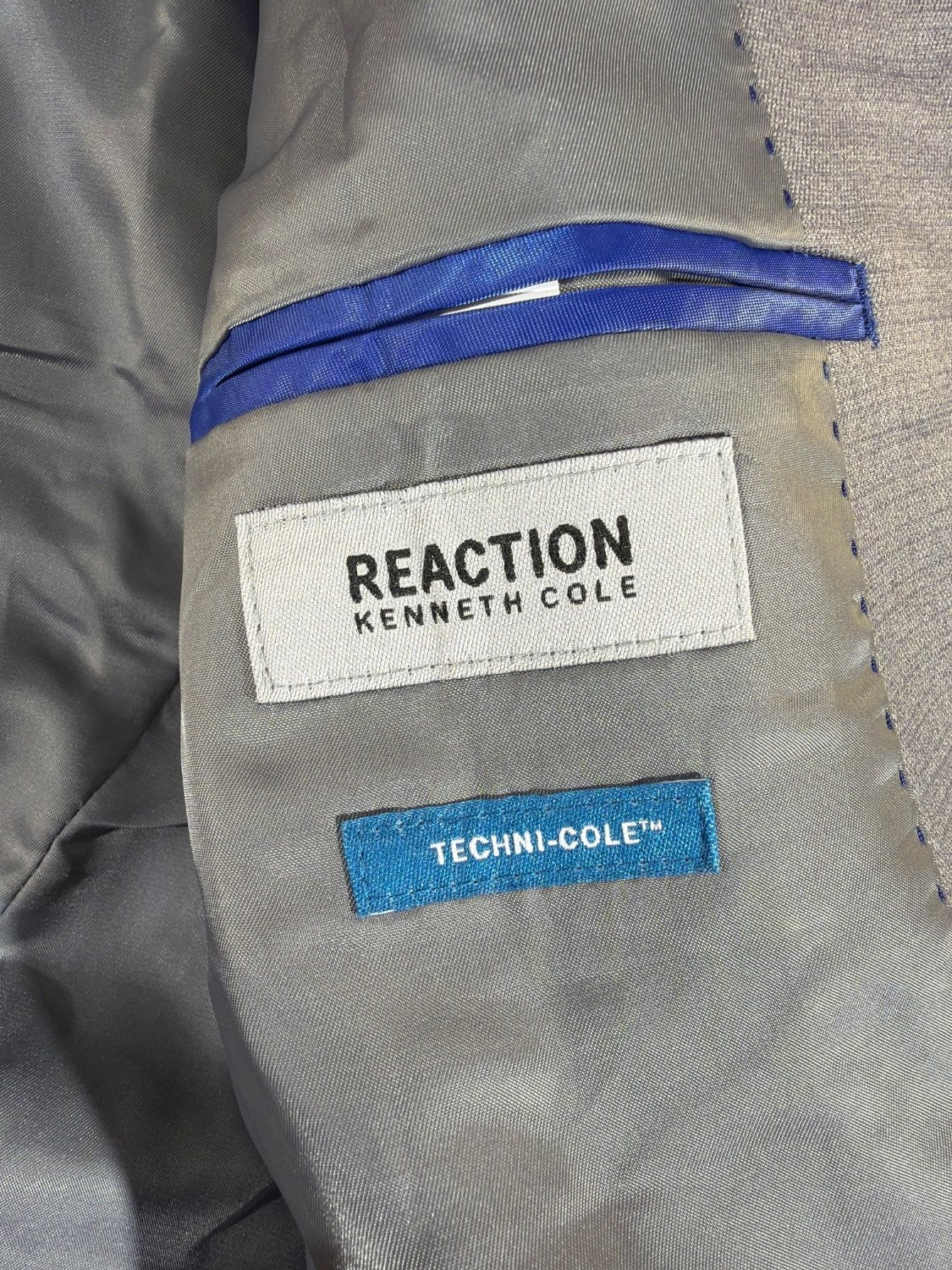 Kenneth Cole Reaction Techni-Cole The Flex Coat Men's Blazer Gray Modern Fit NWT