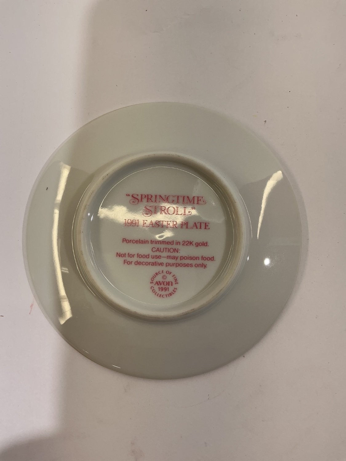 Avon Springtime Stroll Collector Plate Small Multicolor Porcelain