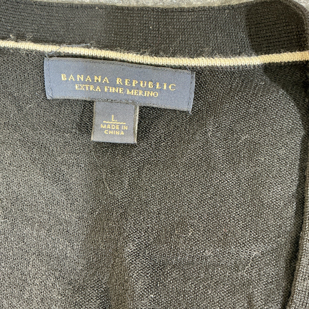 Banana Republic Men’s Cardigan Herringbone Pattern Size L Urban Collection