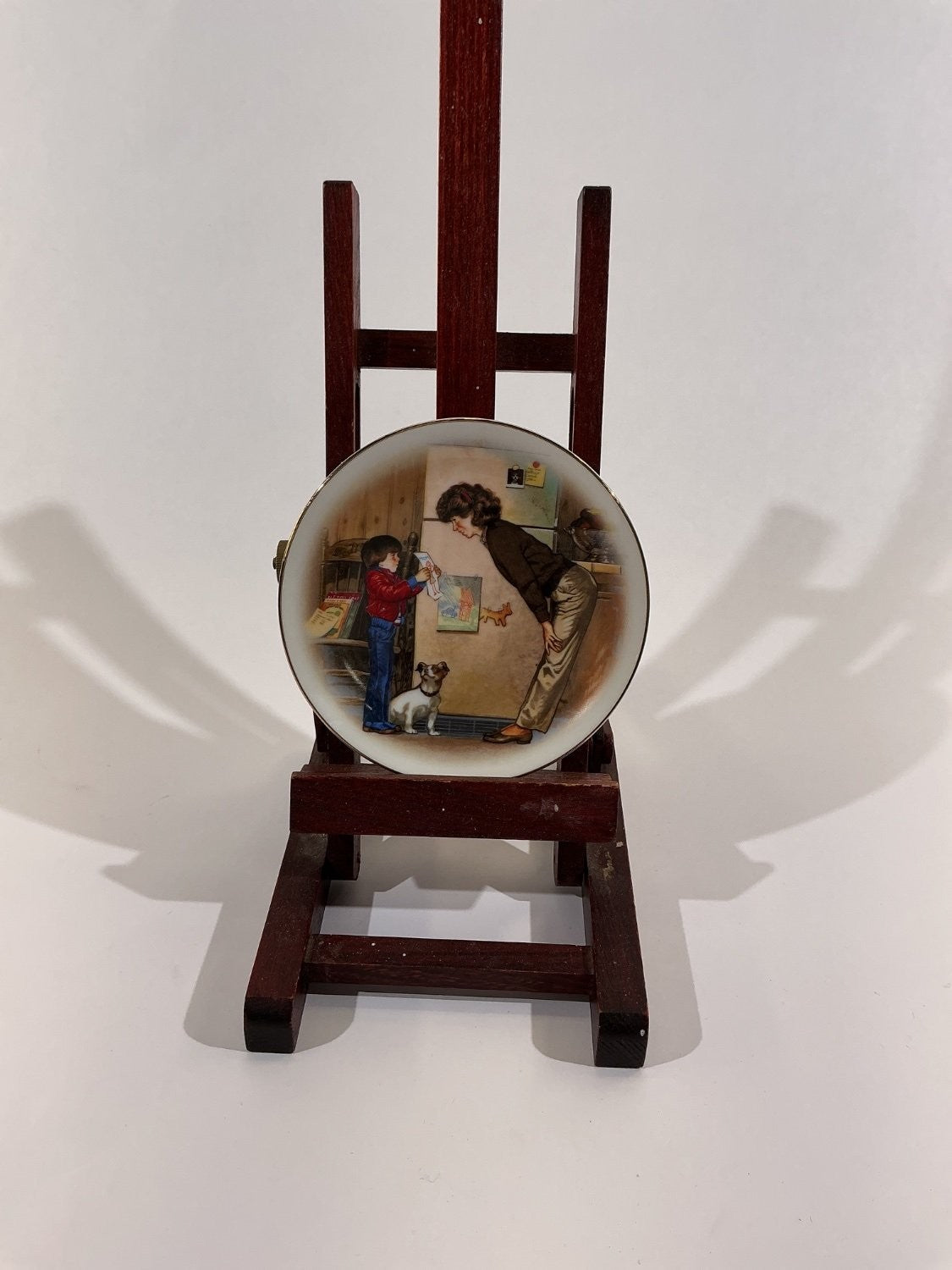 Avon Creation of Love - Mother's Day 1985 Collector Plate Small Multicolor