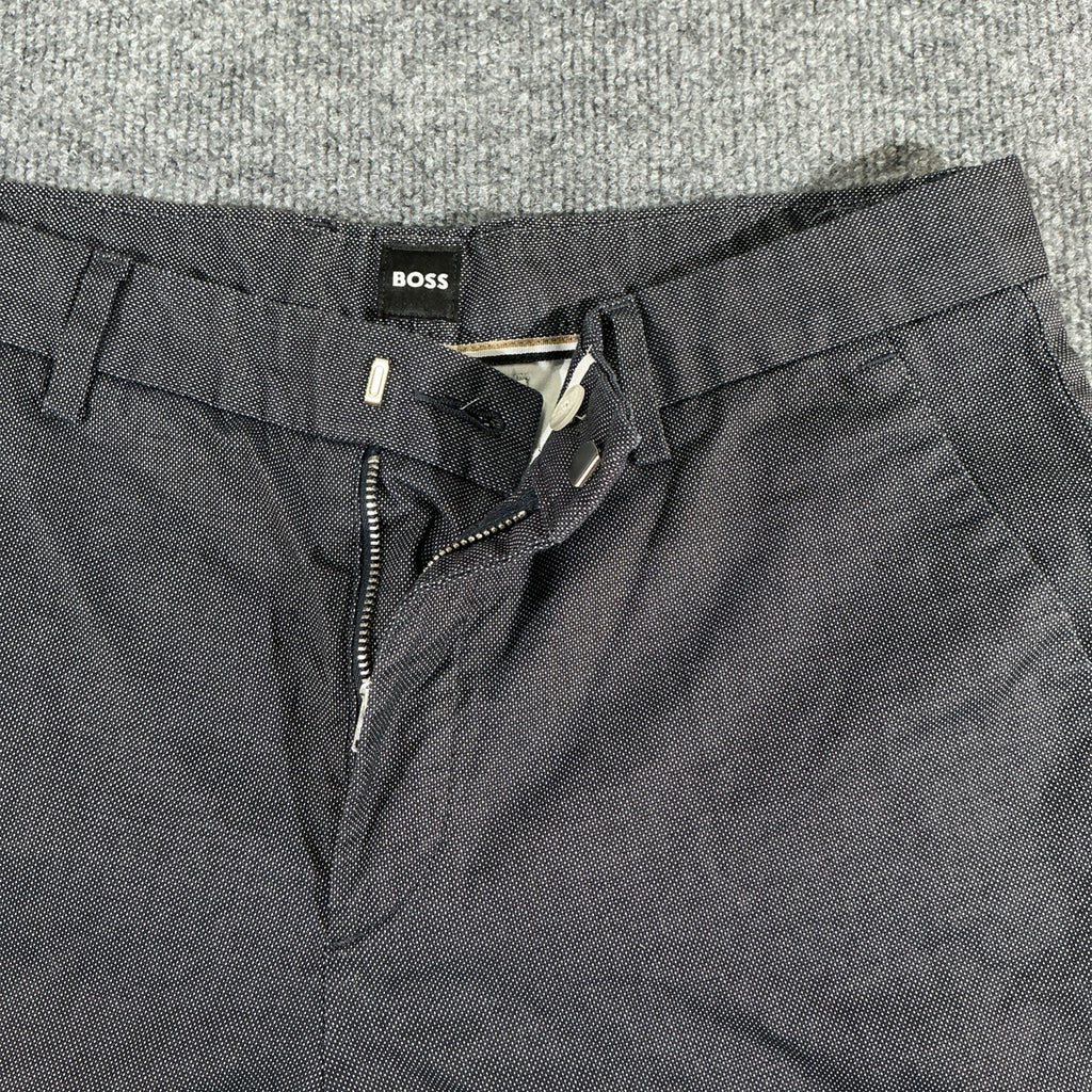 Hugo Boss Men's Slice-Short Gray  Geometric Print Flat Front Shorts Slim Fit