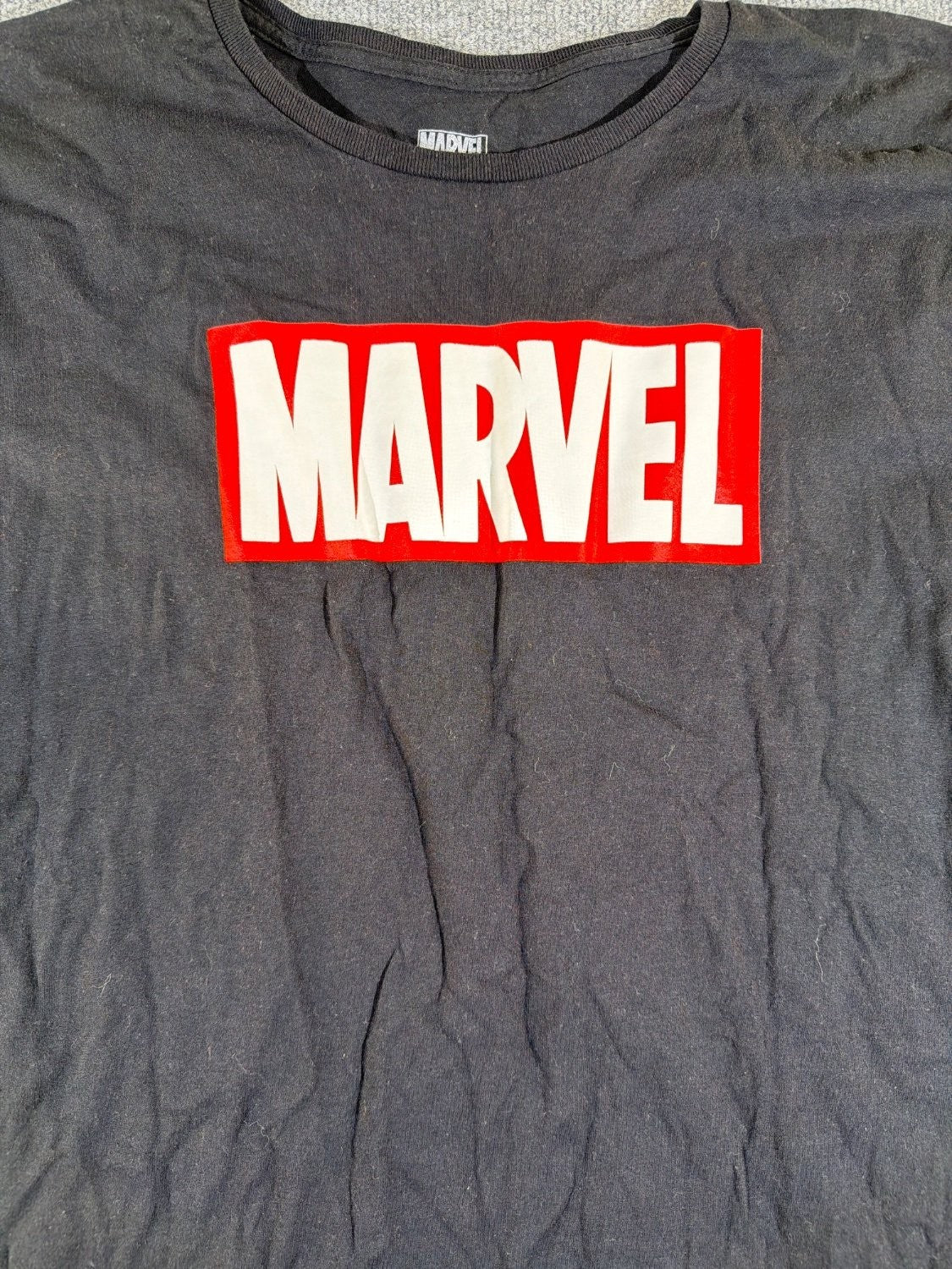 Marvel Classic Red Box Logo Graphic T-Shirt Men's XL Black Cotton Mad Engine