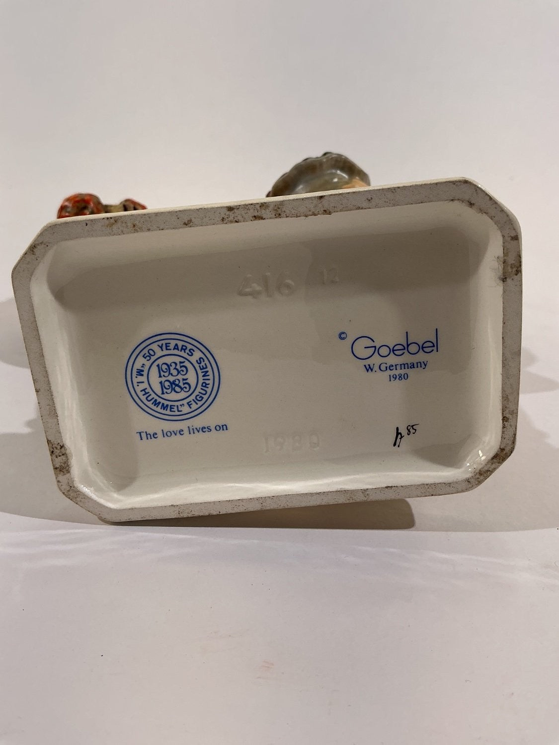 Goebel Jubilee 416 Figurine Late 20th Century (1970-1999) Small Multicolor