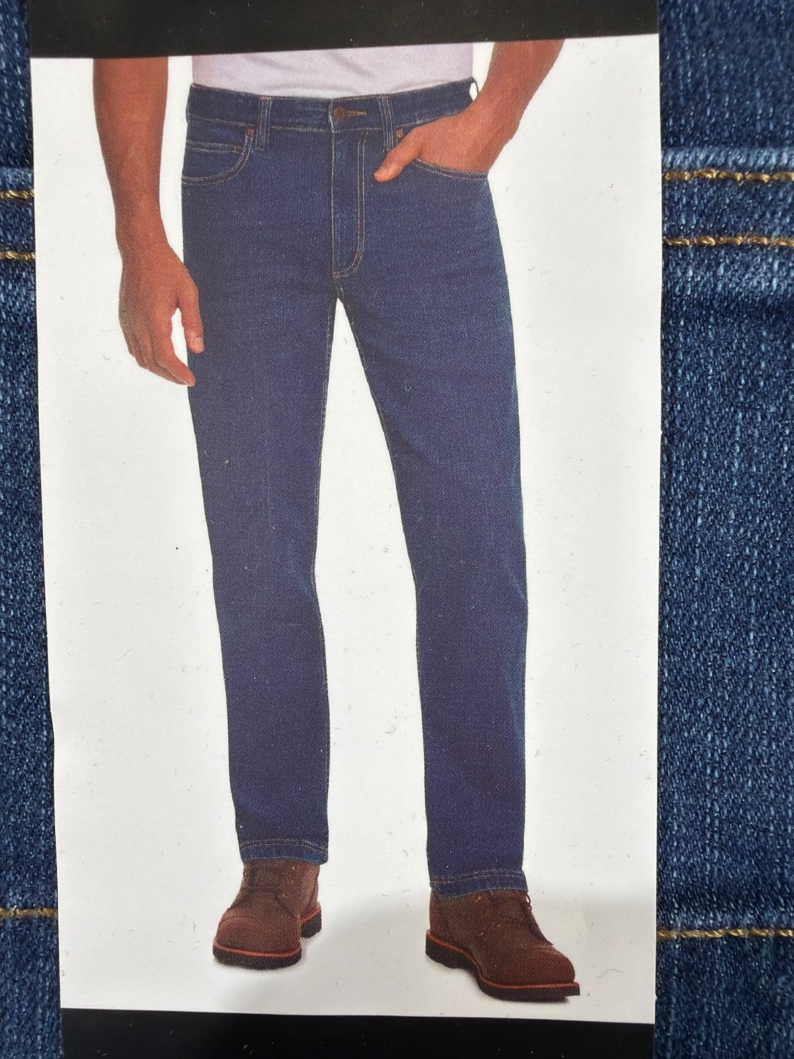 Kirkland Signature Mens Jeans 40x32 Straight Fit Comfort Stretch Denim 7771420