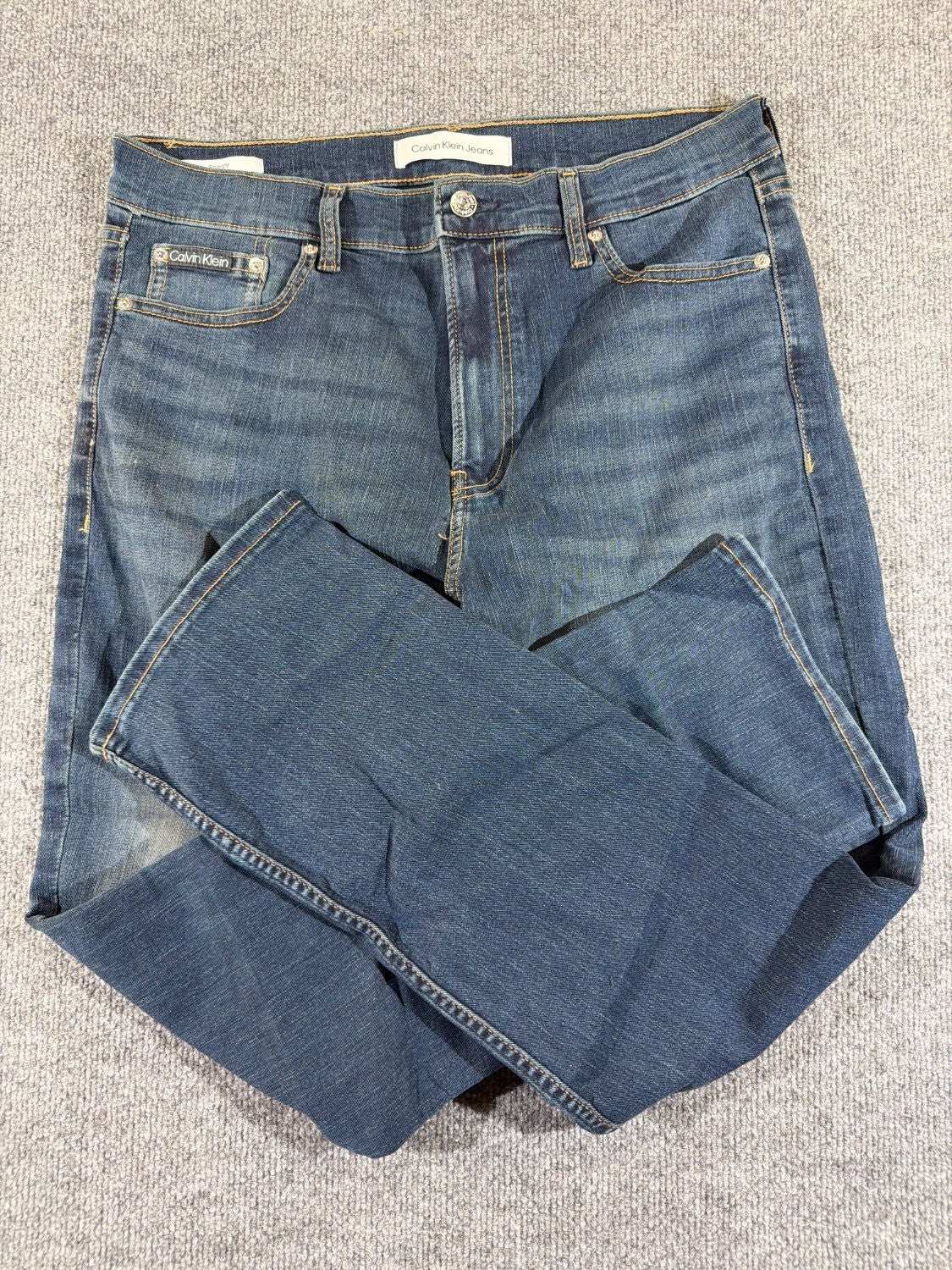 Calvin Klein Jeans Men's Straight Leg Blue Denim Jeans W34 x L30 Dark Wash EU 34