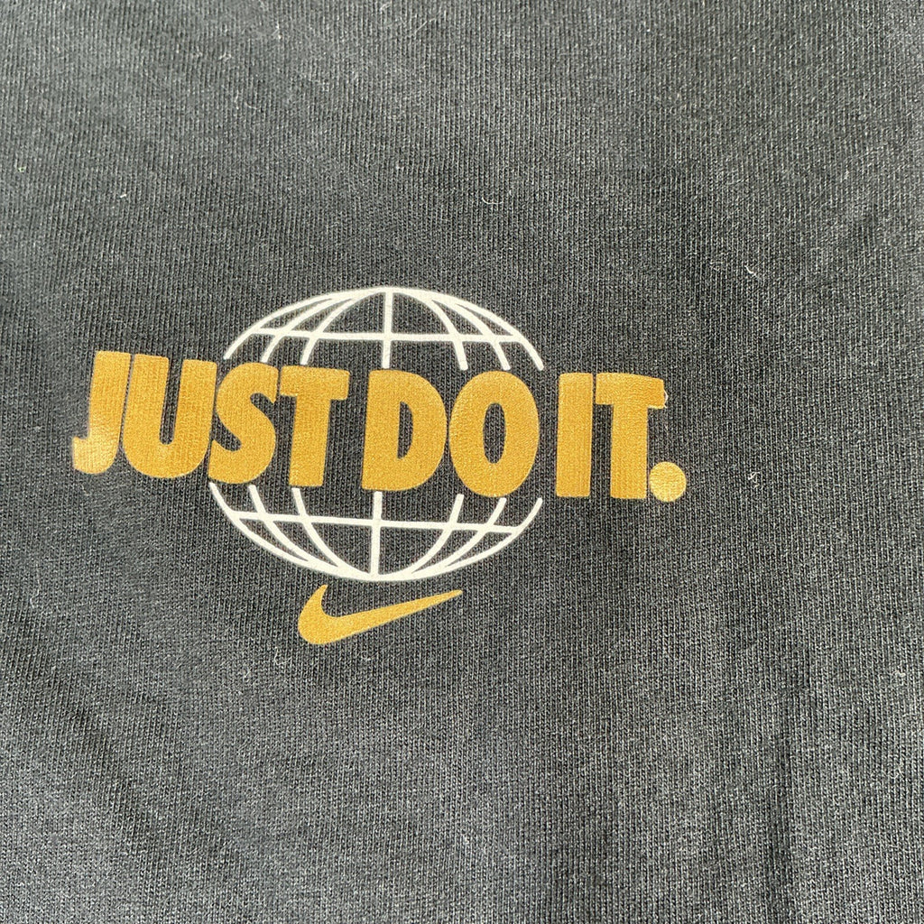 Nike Shirt Mens X Extra Large Black Short Sleeve Graphic Tee Swoosh Athletic