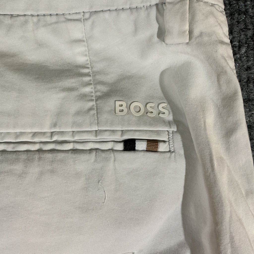 HUGO BOSS Kane Pants Men 32x31 Light Khaki Tan Stretch Golf Chino *Needs Button