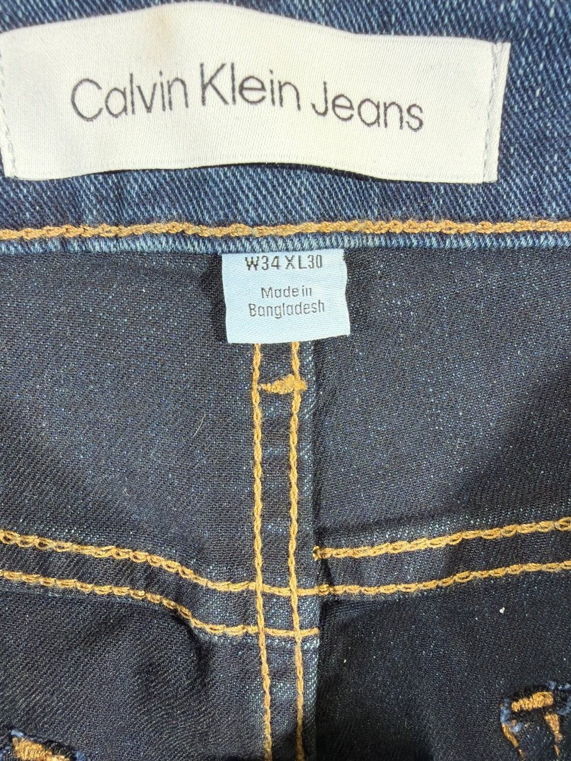 Calvin Klein Jeans Men's Straight Leg Blue Denim Jeans W34 x L30 Dark Wash EU 34