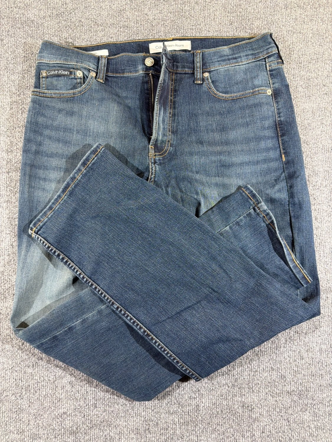 Calvin Klein Jeans Men's Straight Leg Blue Denim Jeans W34 L29 Dark Wash EU 34
