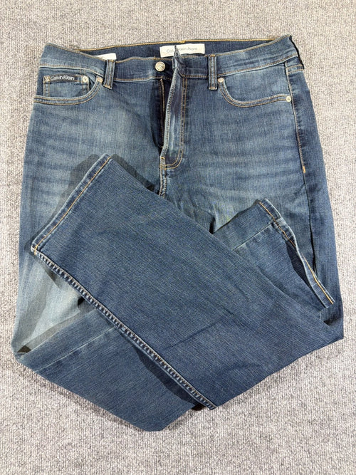 Calvin Klein Jeans Men's Straight Leg Blue Denim Jeans W34 L29 Dark Wash EU 34