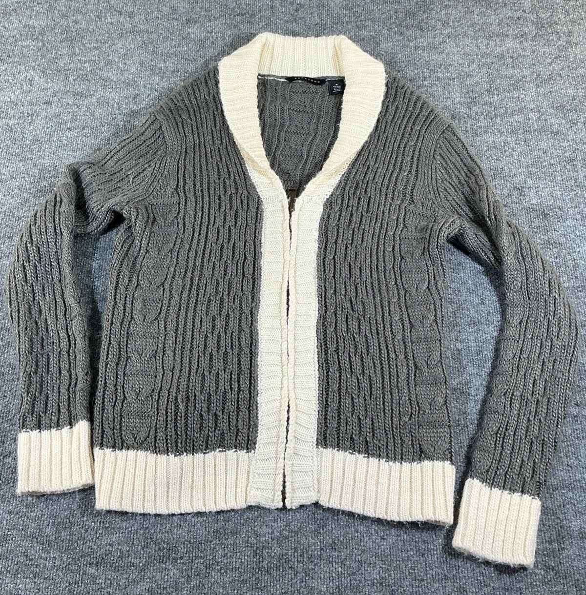 Sean John Mens Cardigan Sweater M Long Sleeve Button Up Academia Preppy Pocket