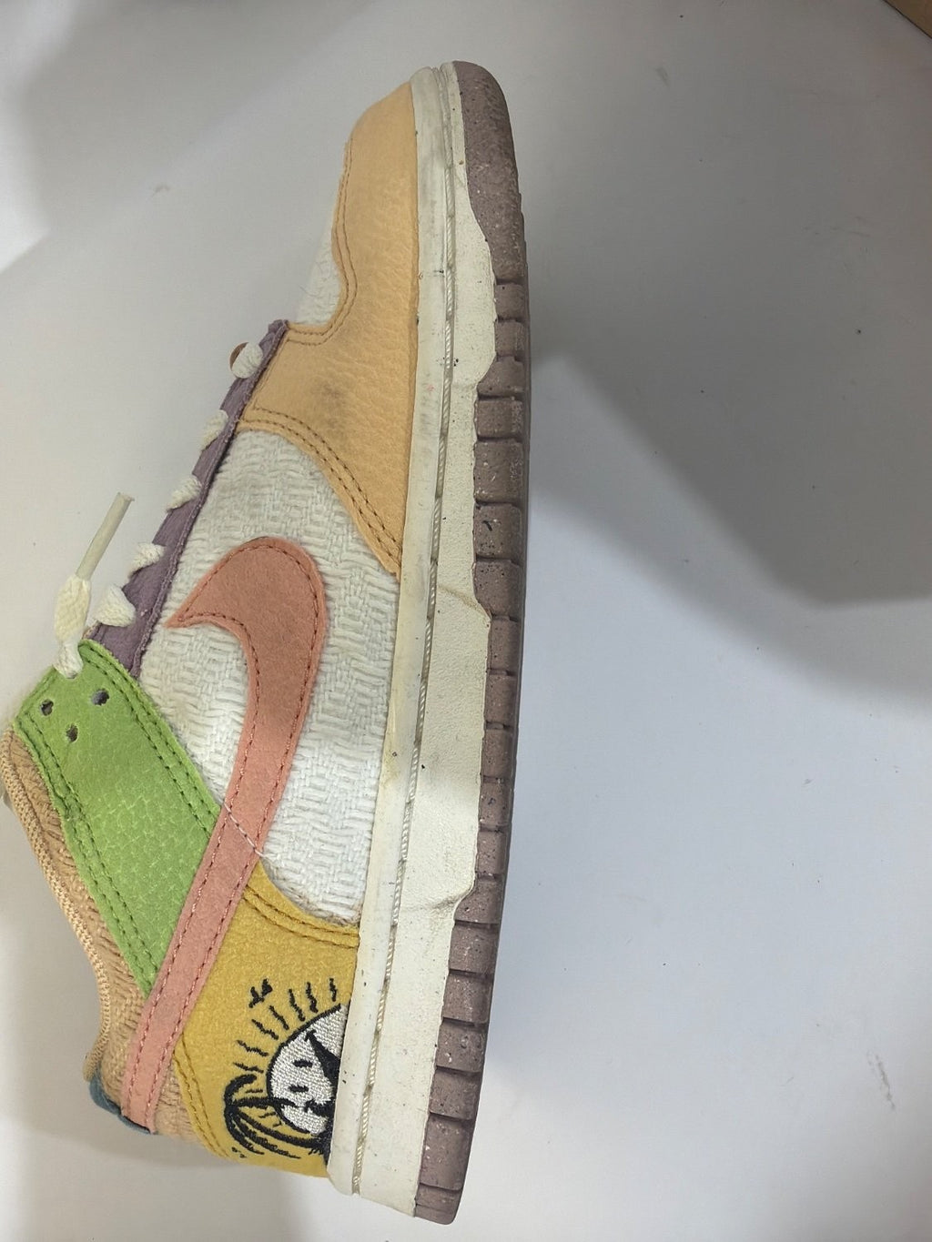 Nike Dunk Low SE Sun Club Sail Sanded Gold DQ0265-100 Women's Size 6 Sneaker Box