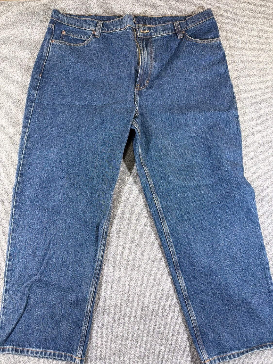 Kirkland Signature Men's Straight Leg Jeans Medium Wash Blue Denim 44 x 30 US 11