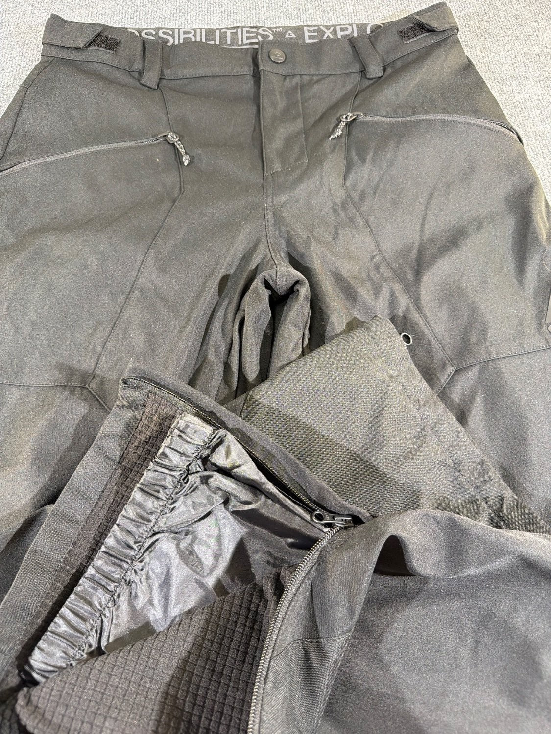 Gerry Utilities Men's Large Snow Pants Black Insulated Waterproof Ski Snowboard