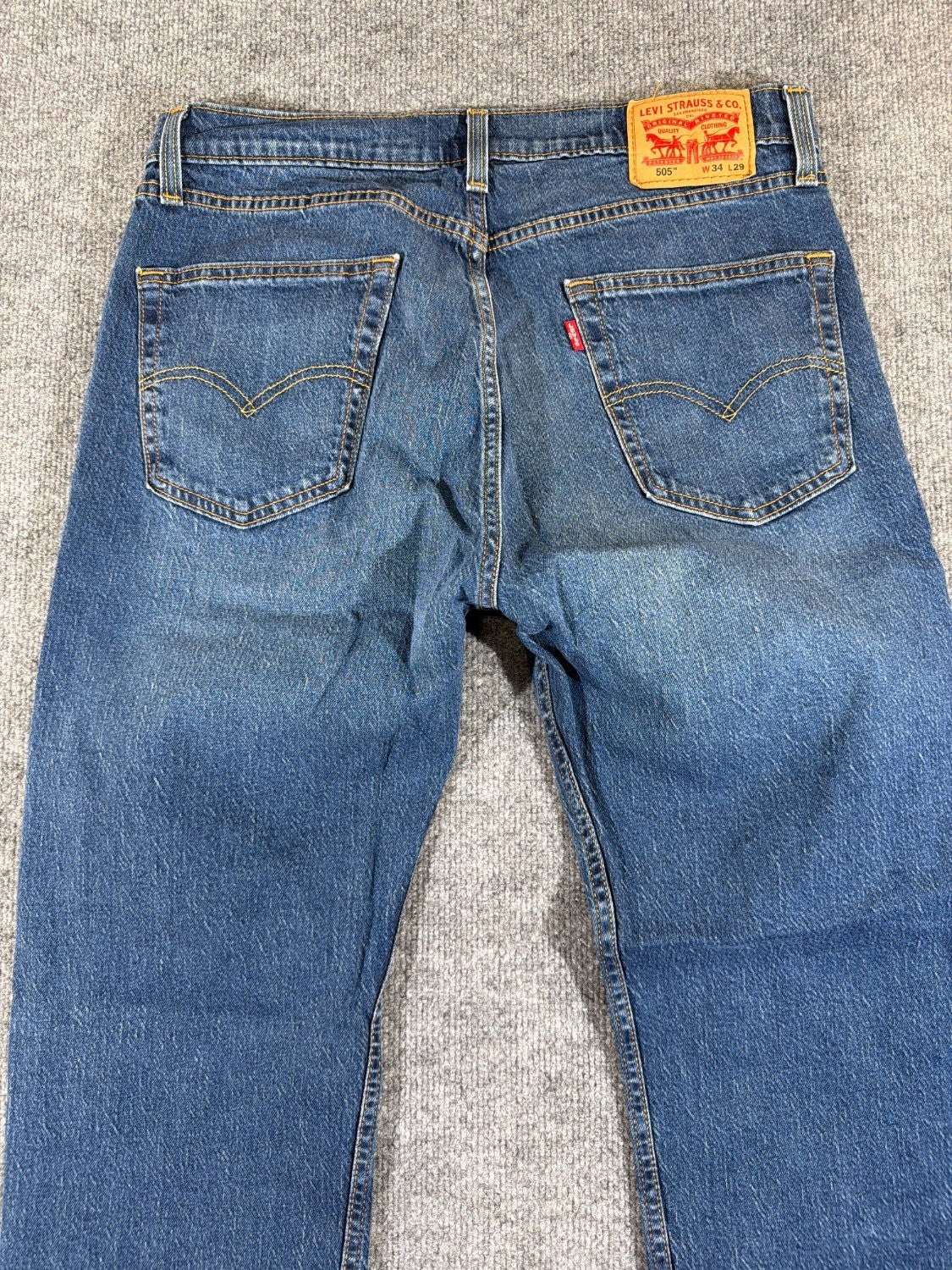 Levi's 505 Regular Fit Straight Leg Men's Jeans Medium Wash Blue W34 L29 EU 34