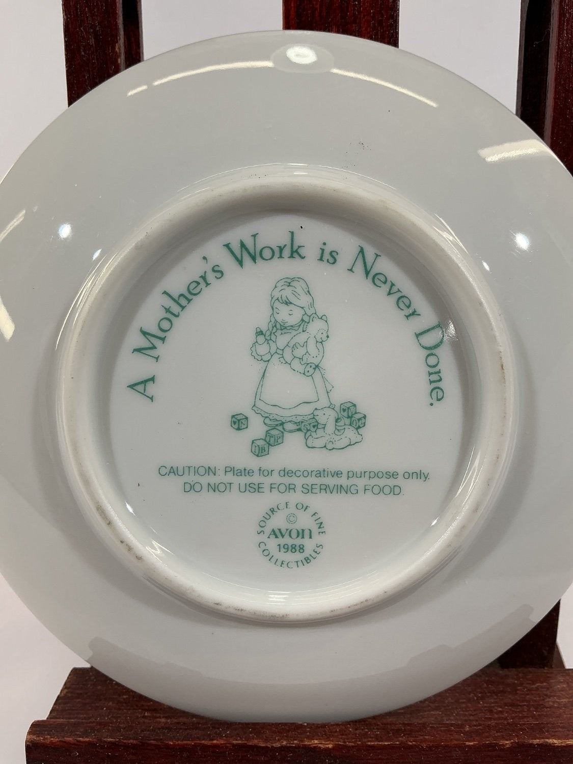 Avon A Mother's Work Is Never Done Collector Plate Small Multicolor Porcelain