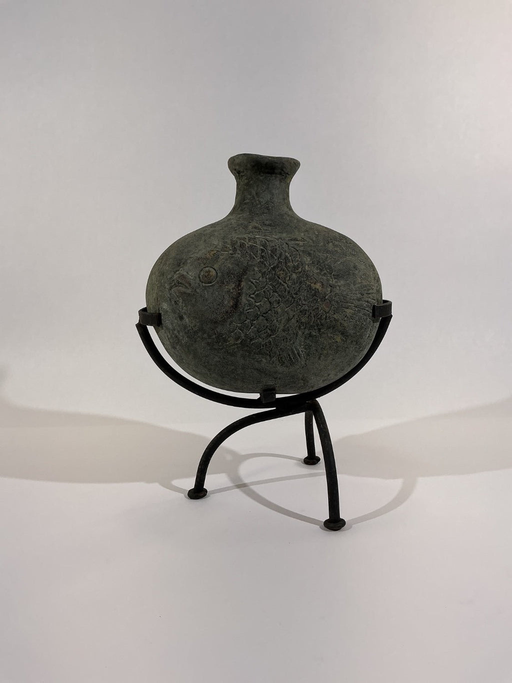 Vintage Hand Carved Stone Fish Vessel Medium Gray Folk Art Tripod Stand Used