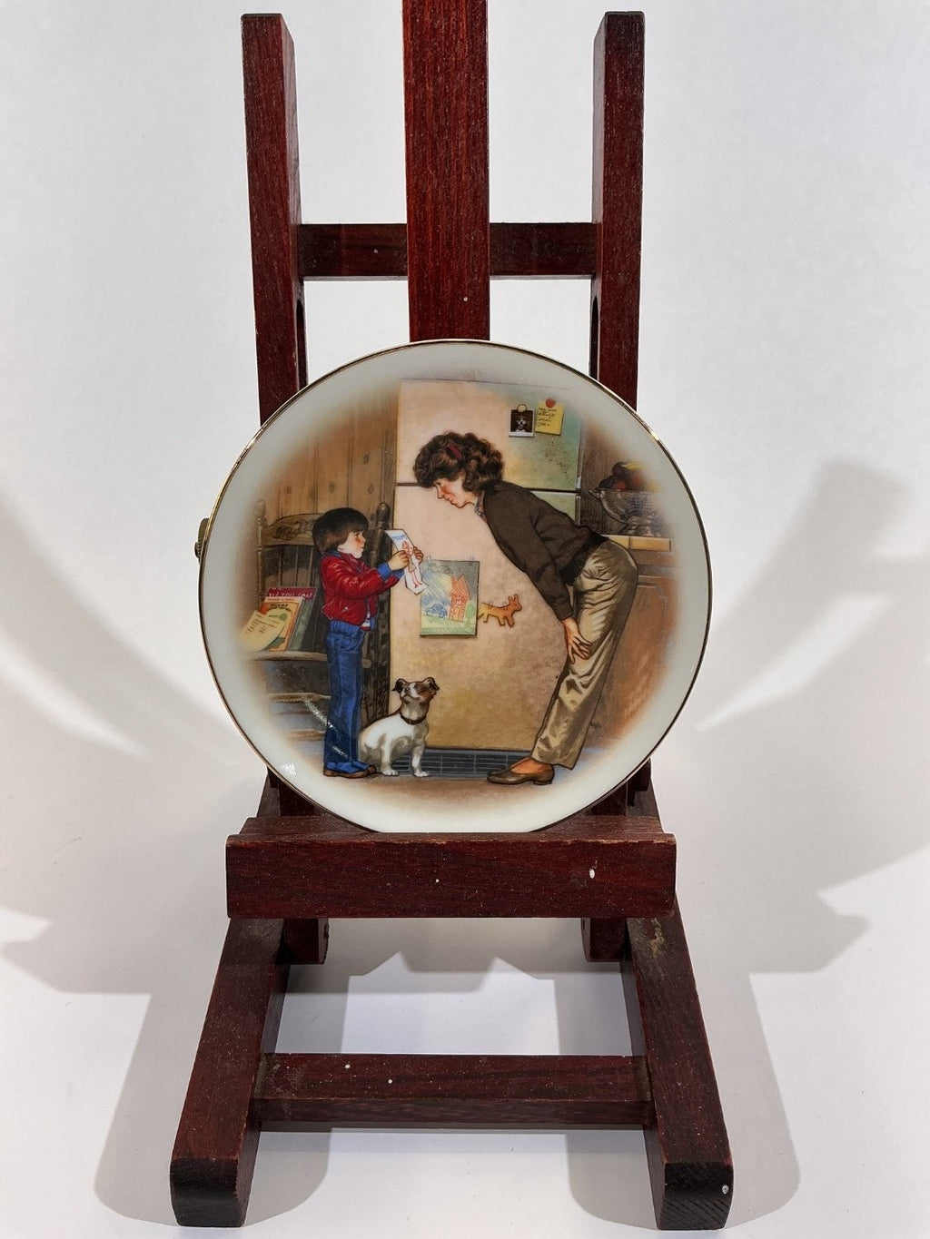 Avon Creation of Love - Mother's Day 1985 Collector Plate Small Multicolor