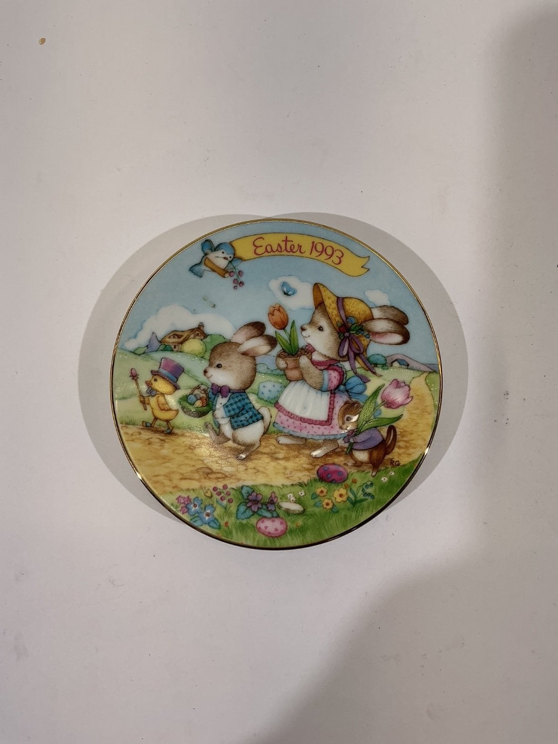 Avon Easter Parade 1993 Plate Collector Small Multicolor Porcelain