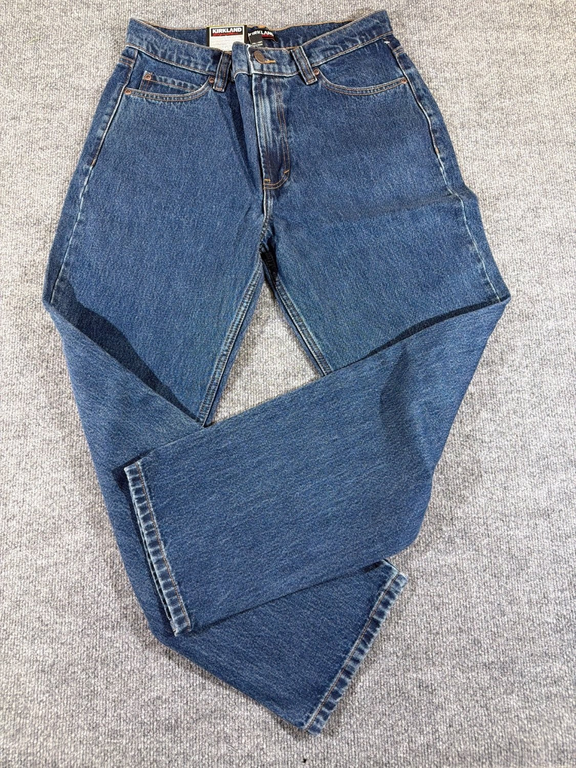 Kirkland Signature Men's Straight Leg Jeans Blue Denim 5-Pocket 32x30 NWT EU 32