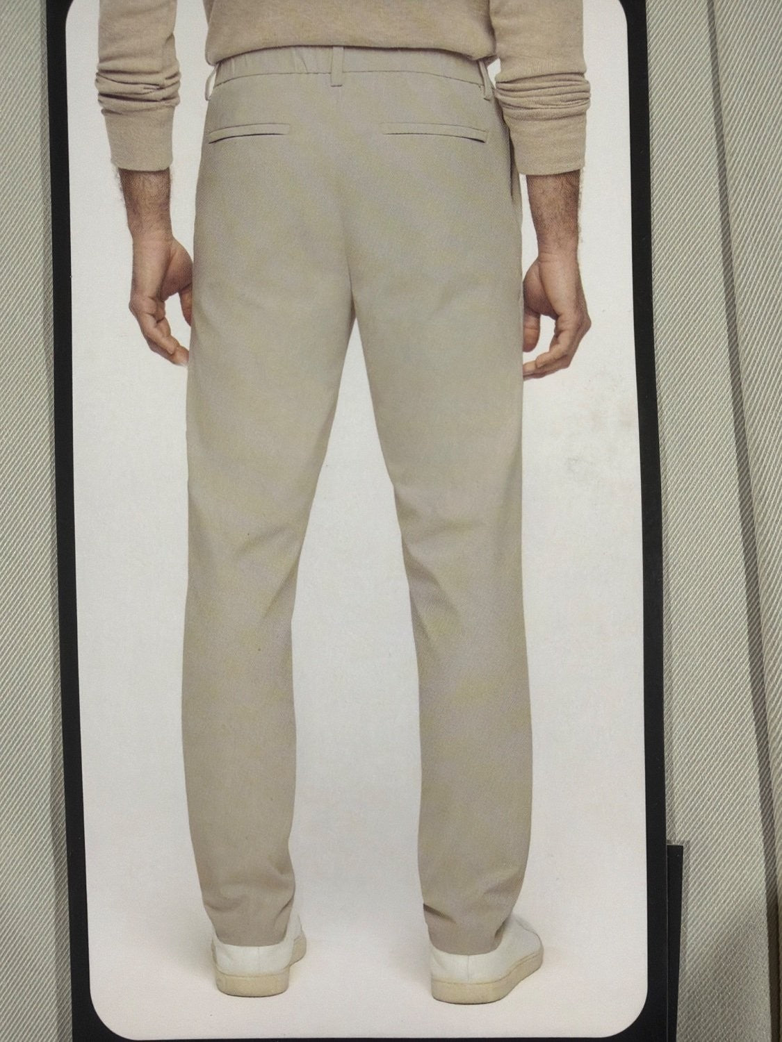 Banana Republic Commuter Flex Pant Men 30x30 Tan Athletic Chino Water Resistant