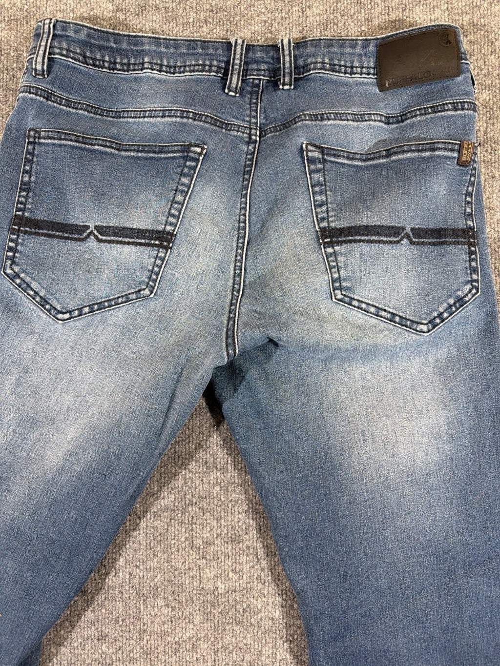 EU 34 Buffalo David Bitton Axel Slim Stretch Jeans Men 34x30 Blue Faded Denim