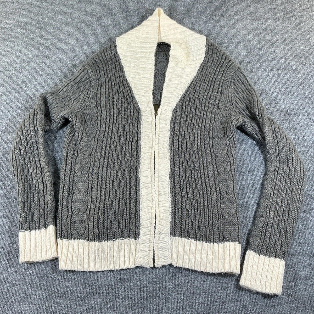 Sean John Mens Cardigan Sweater M Long Sleeve Button Up Academia Preppy Pocket