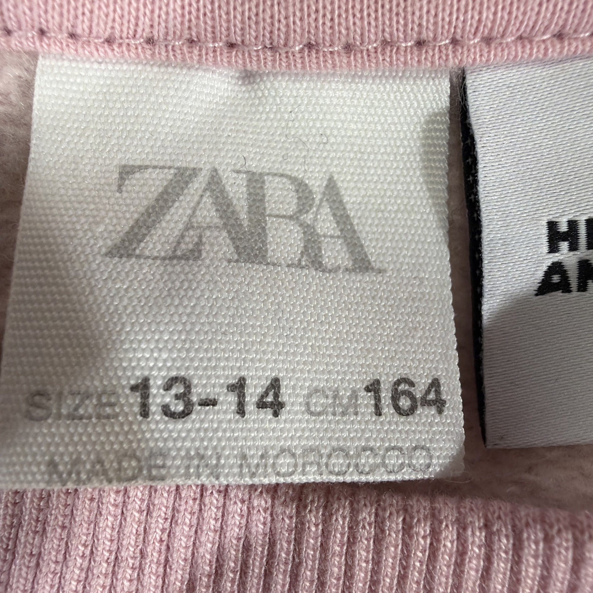 ZARA Hello Kitty and Friends Pink Graphic Pullover Sweatshirt Girls Size 8-9