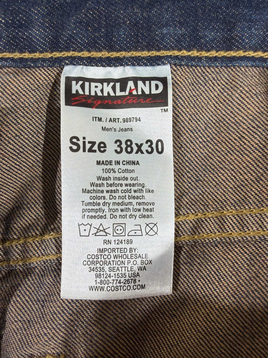 US 5 Kirkland Signature Men's Jeans 38x30 Dark Wash Blue Straight Leg Denim