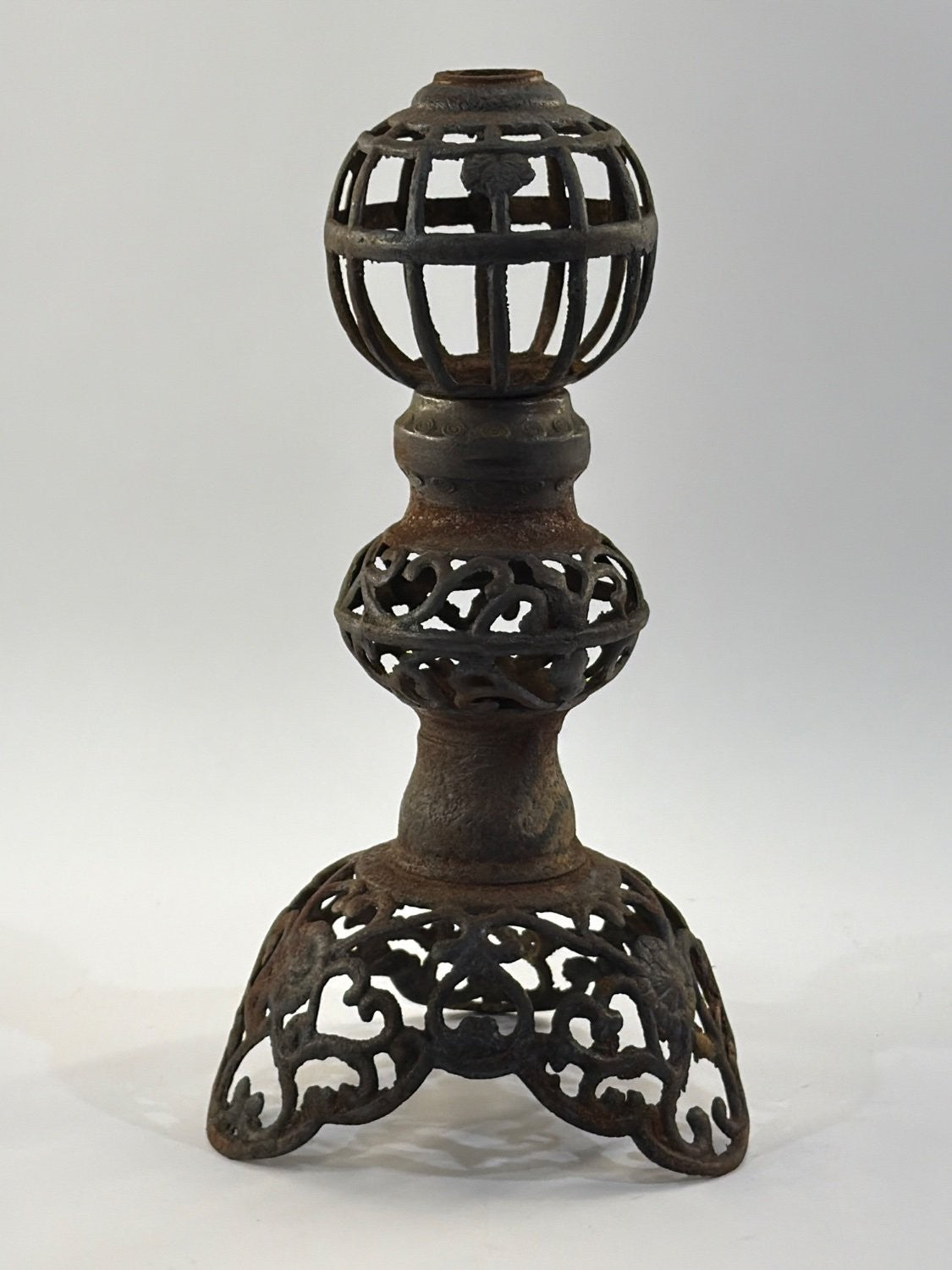 Vintage Antique Victorian Cast Iron Oil Lamp Base Kerosene Pierced Scrollwork
