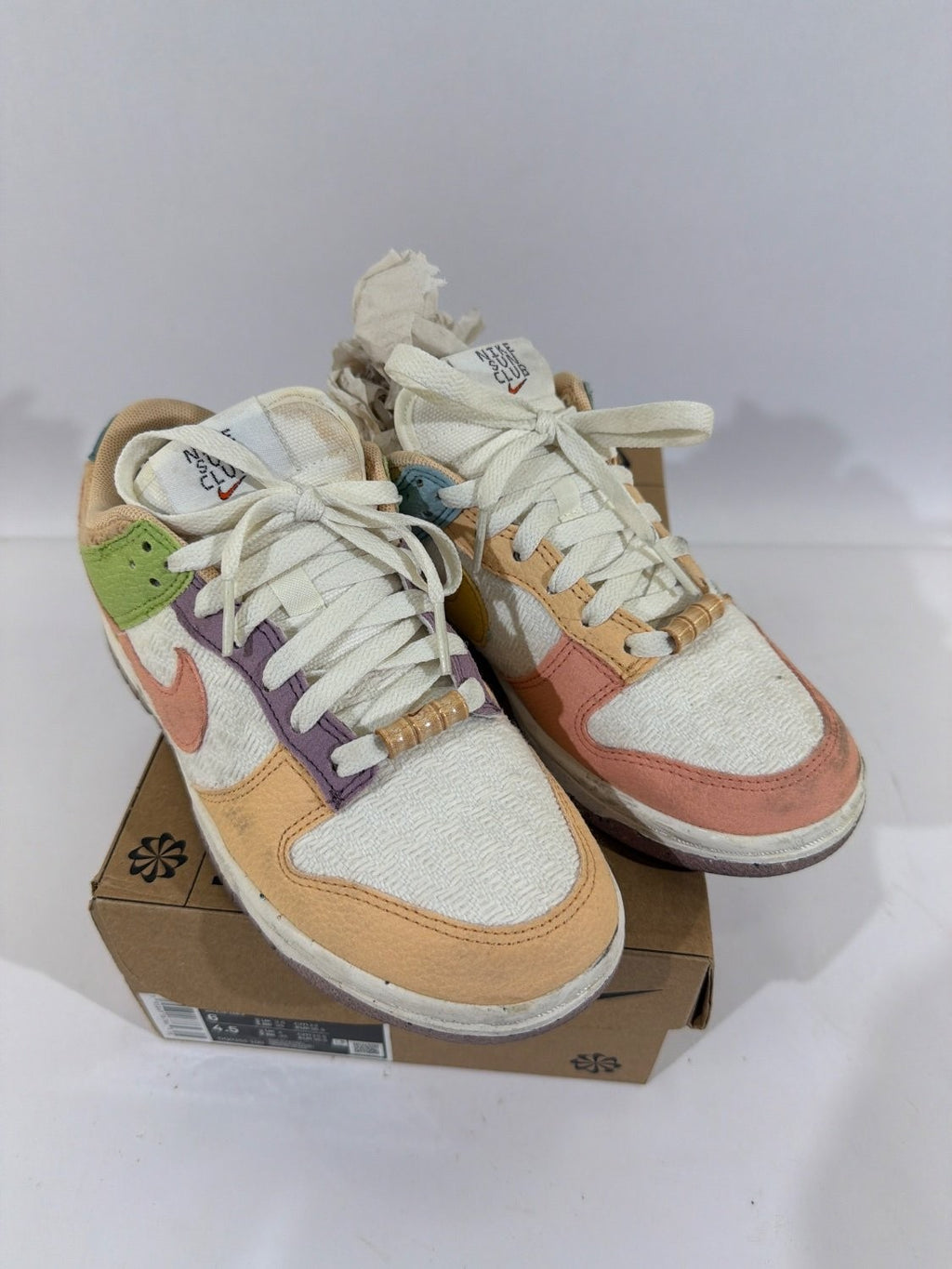 Nike Dunk Low SE Sun Club Sail Sanded Gold DQ0265-100 Women's Size 6 Sneaker Box