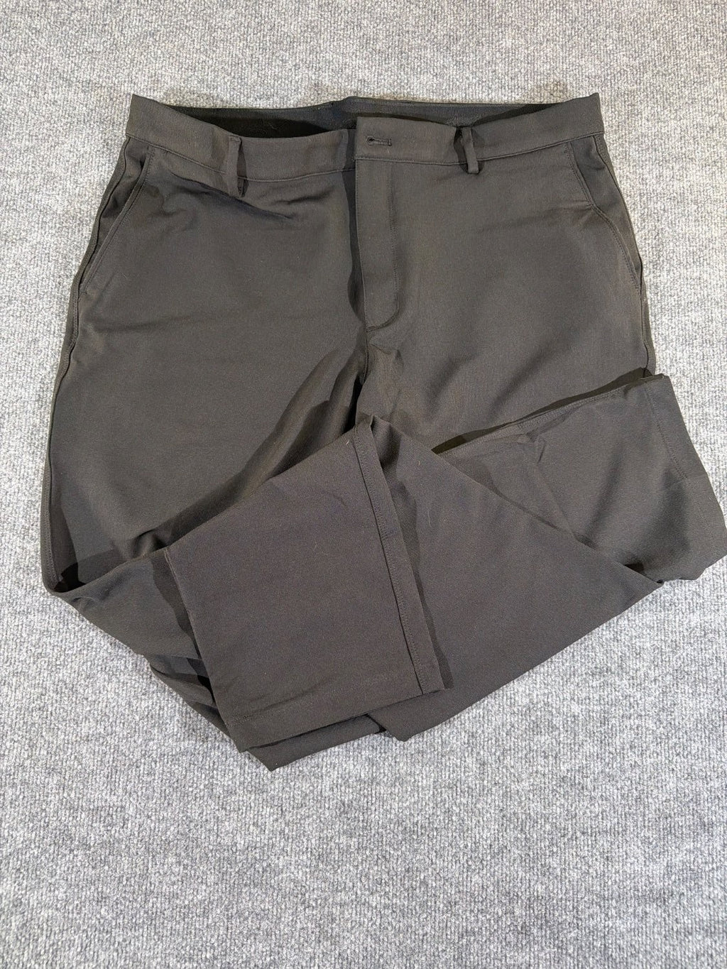 Greg Norman Men's Golf Pants 38x34 Black Stretch Performance Chino RN128492