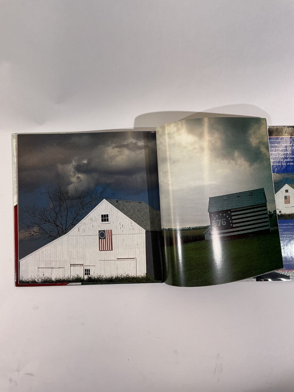 Courage Books The American Flag Hardcover 2000s Full Color Photography
