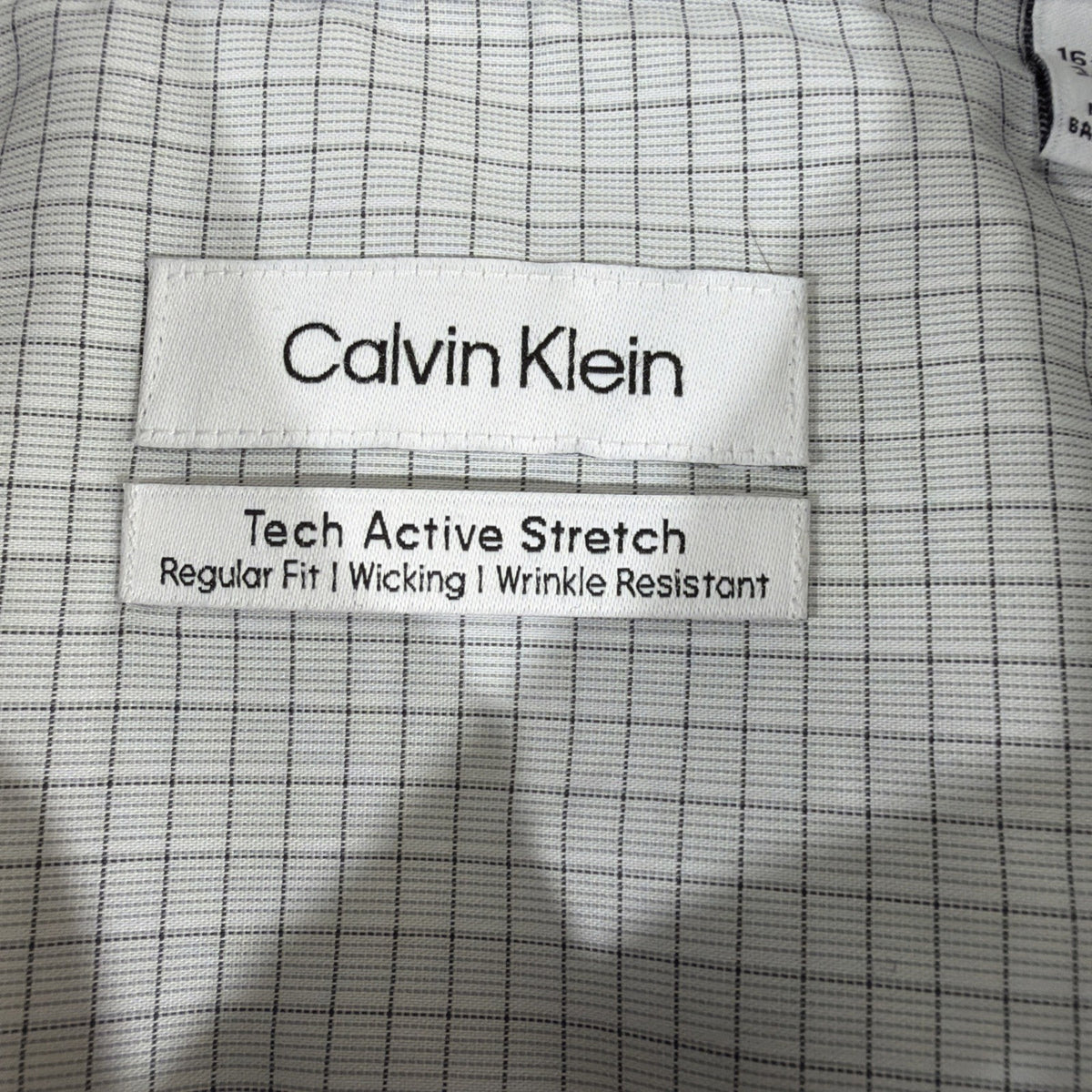 Calvin Klein Mens Wrinkle Free Fresh L/G Button-Up Shirt Urban Fashion Design