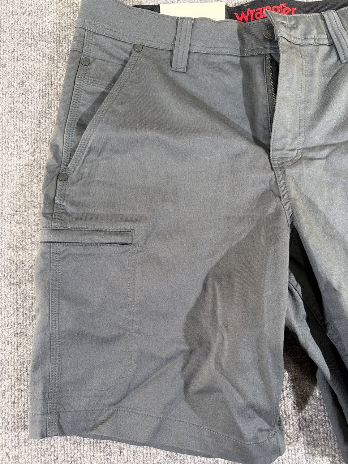Wrangler ATG All Terrain Gear Men's Cargo Shorts Gray 30 Cotton Canvas 1967460