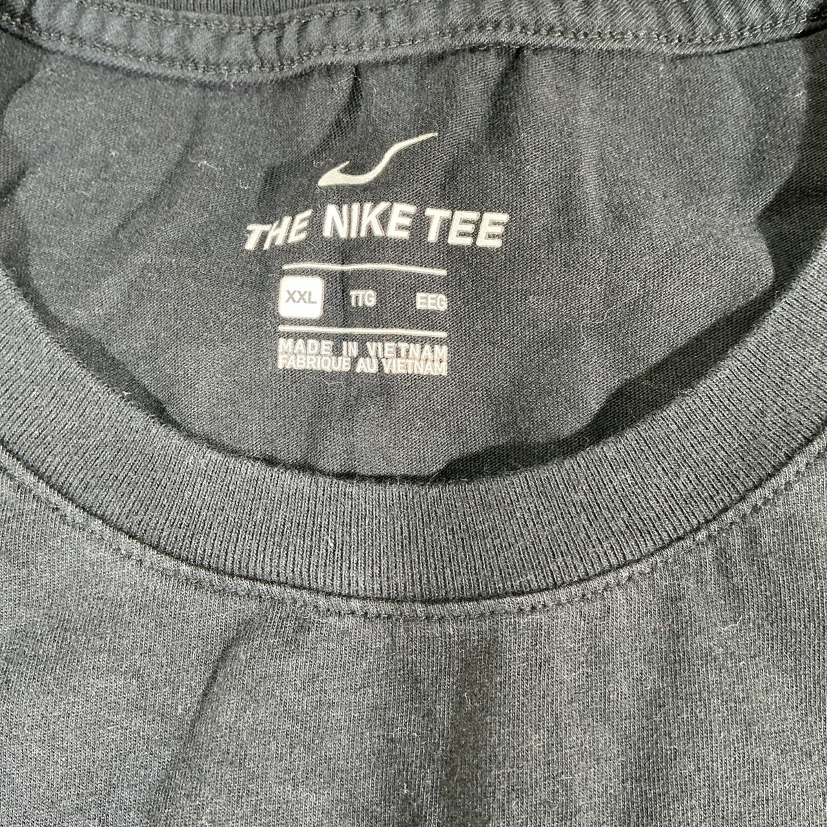 Nike Shirt Mens X Extra Large Black Short Sleeve Graphic Tee Swoosh Athletic