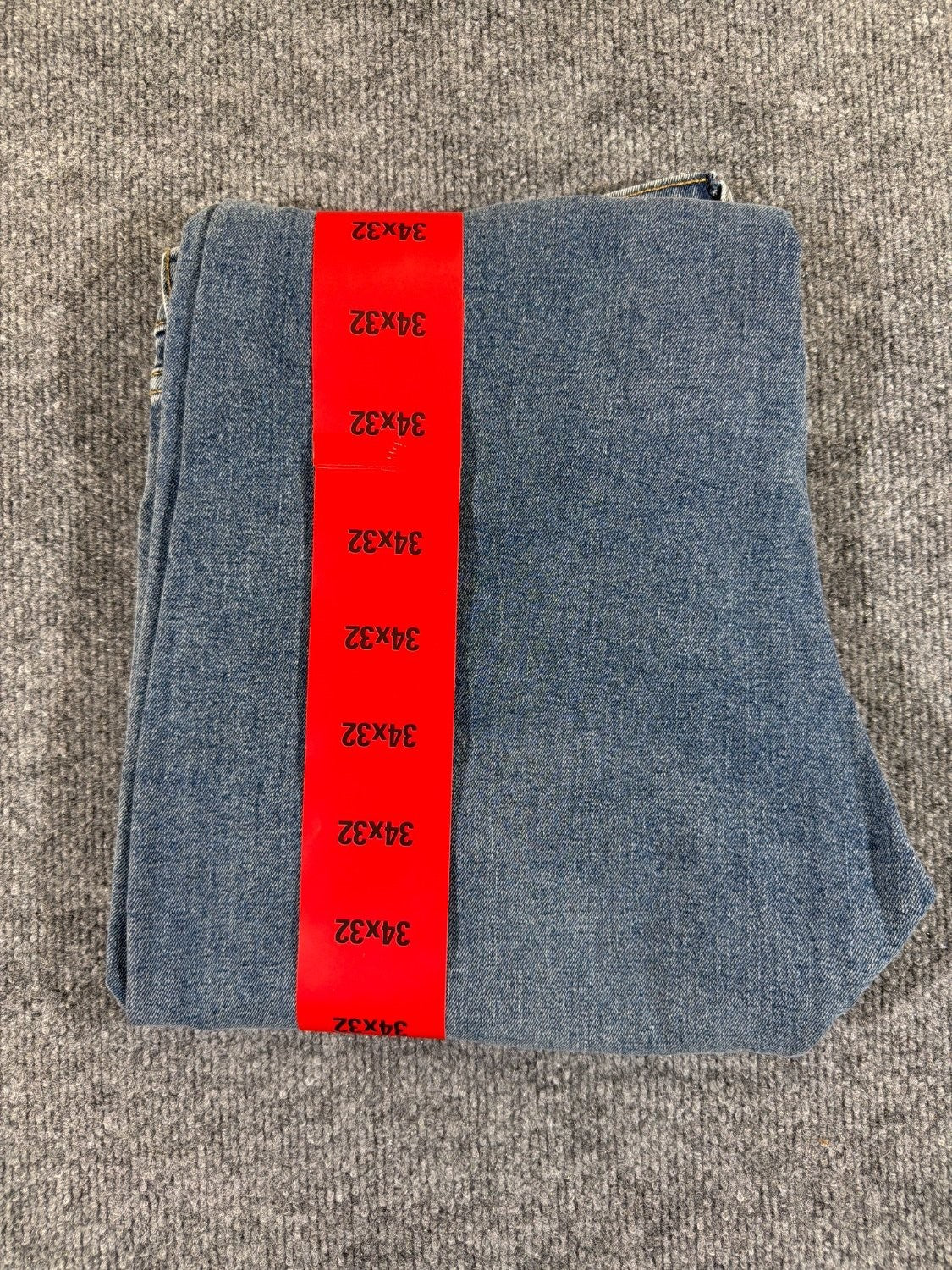 IZOD Saltwater Comfort Stretch Jeans Mens 34x32 Blue Straight Fit Denim 1566219