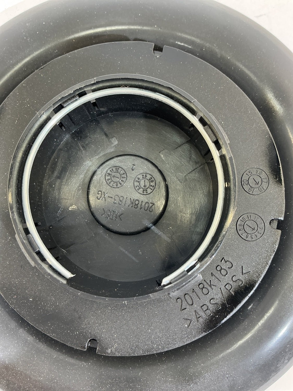Rolls-Royce Wheel Center Cap Black Silver Self-Leveling Floating RR 2018K183