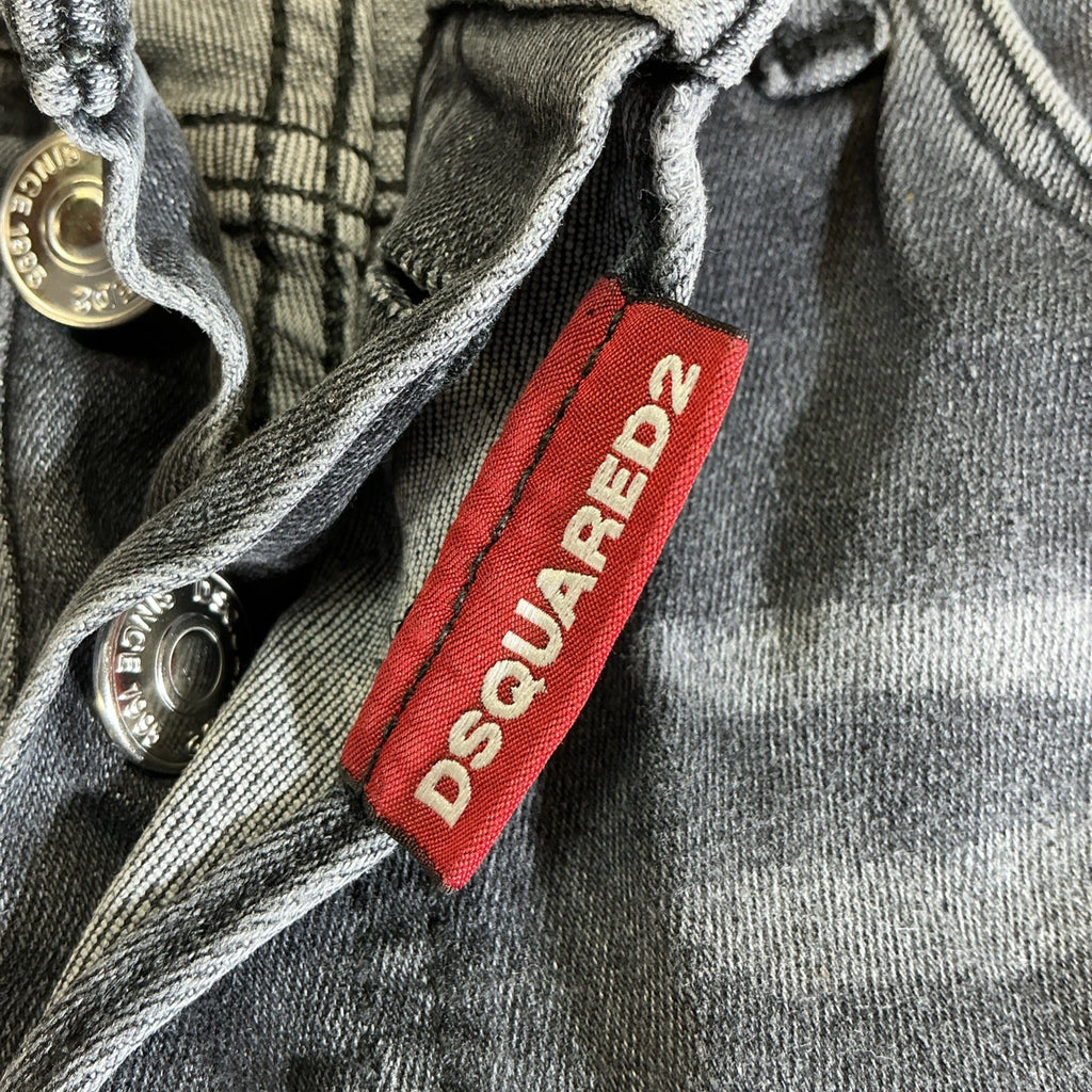 Dsquared2 Men's Black Slim Fit Distressed Paint Splatter Jeans – Size 44