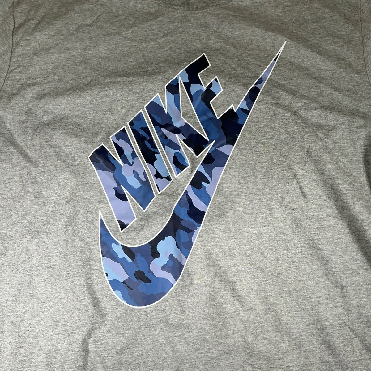Nike Shirt Men's Gray Tee Camo Logo Graphic Tee Short Sleeve Sz XL BY