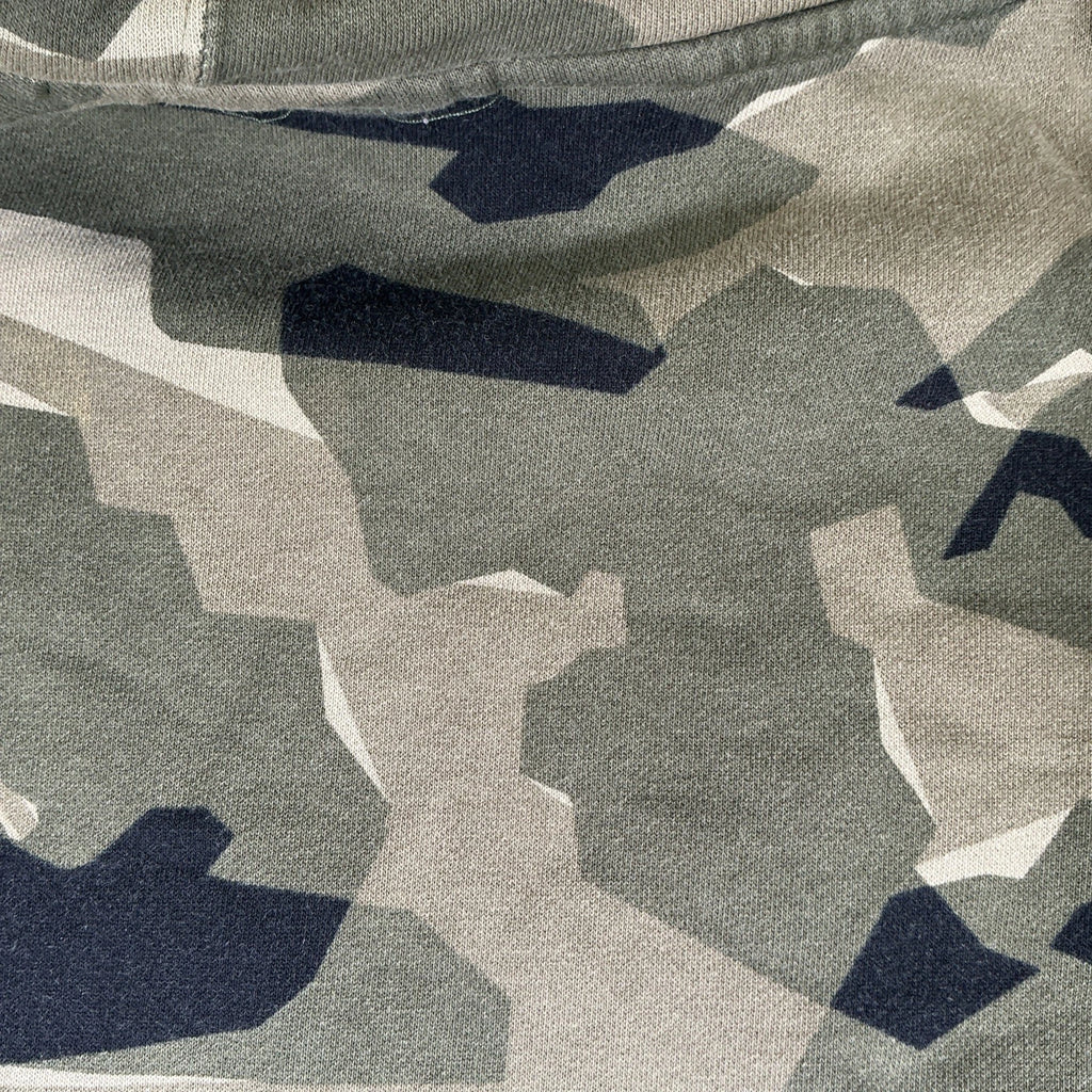 Youth Nike Camo Hoodie (Size Medium) Sweatshirt Pullover Woodland Camo