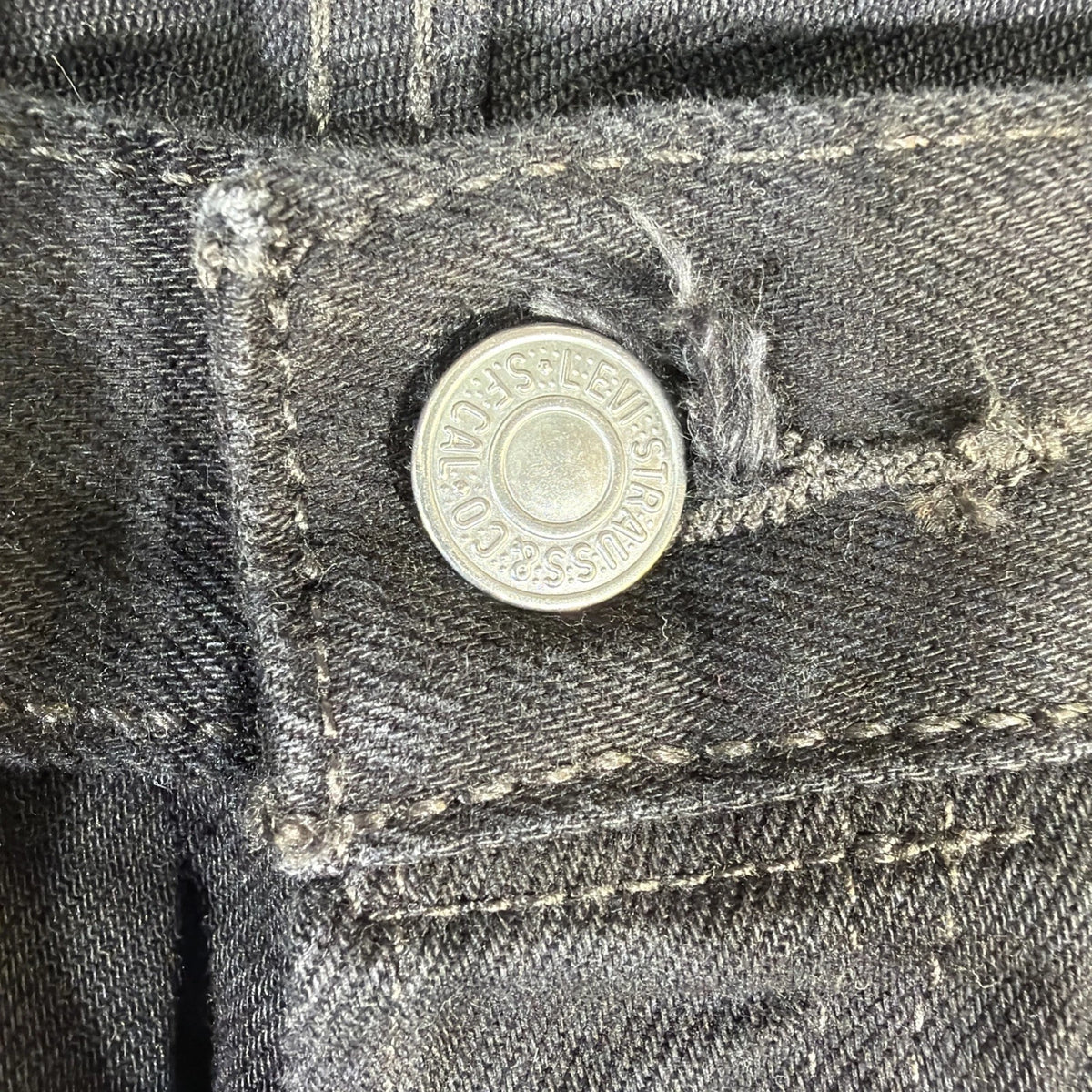 Levis 501 Made in USA Jeans 42x32 Men’s White Oak Cone Denim Black XXL Size