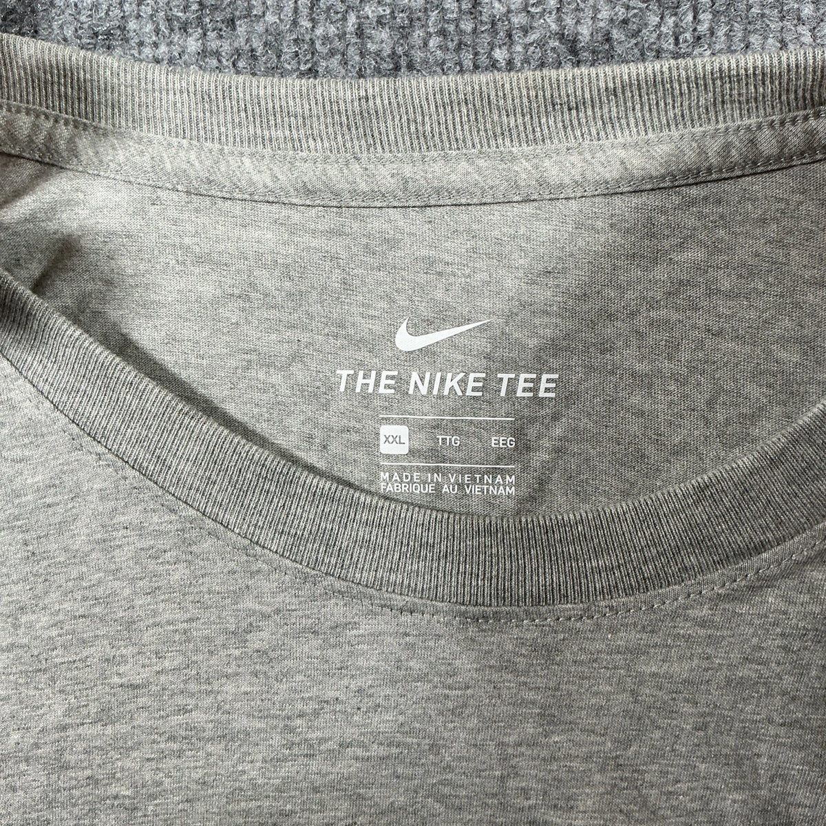 Nike Shirt Men's Gray Tee Camo Logo Graphic Tee Short Sleeve Sz XL BY